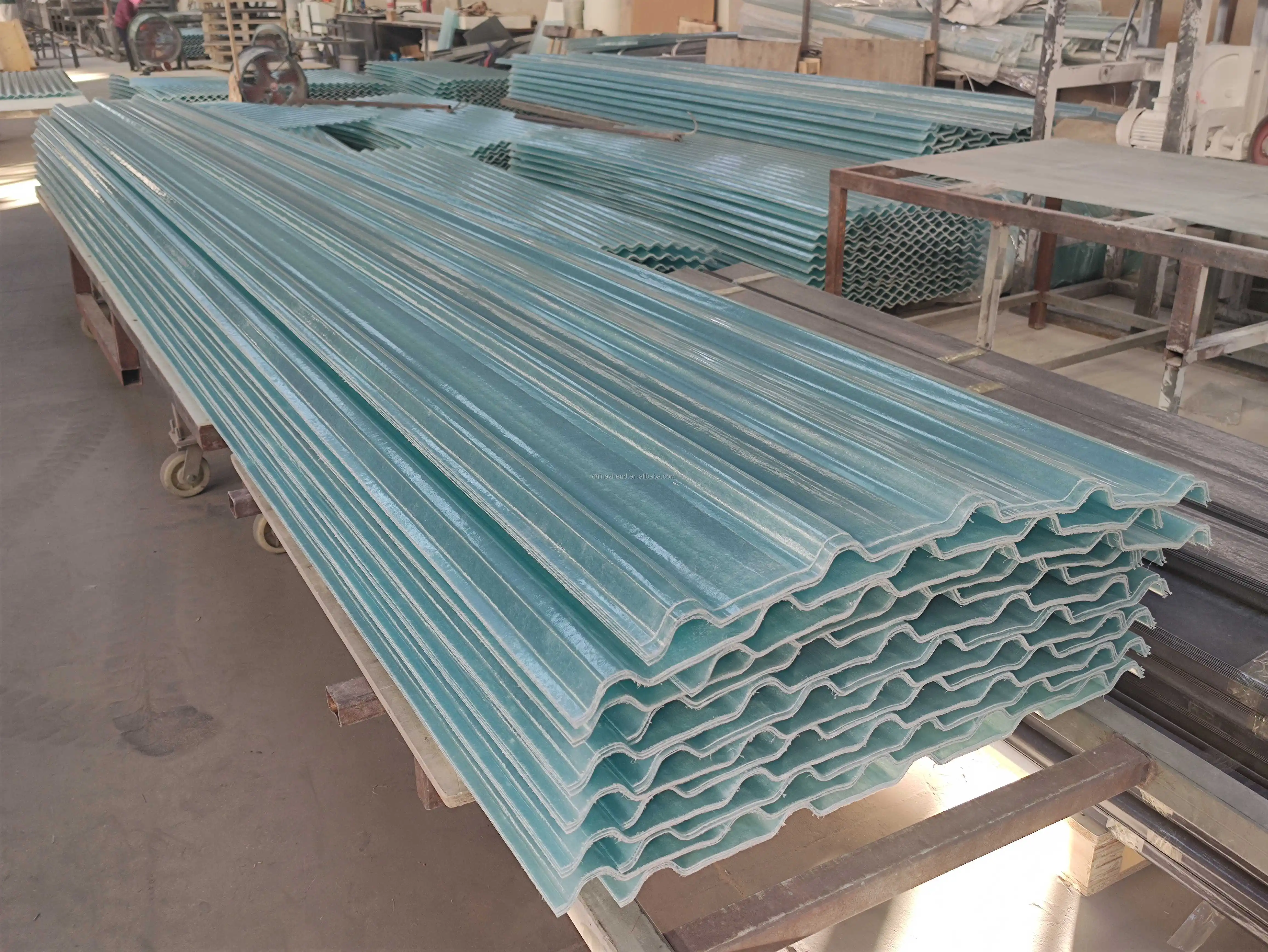 Hard Fiber Plastic Clear Transparent Corrugated Roofing Sheet Roll Fiberglass Flexible Roof Covering Tile Heat Resistant 4*8 She