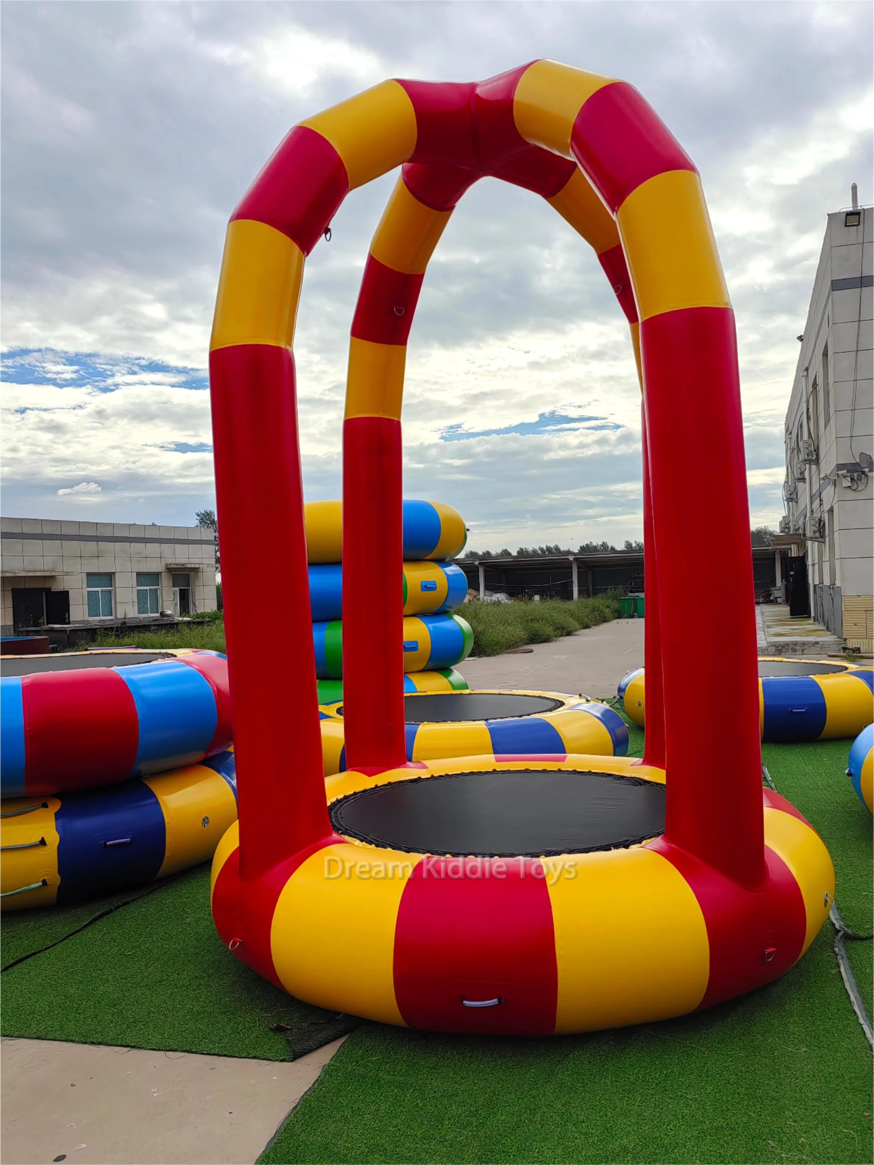 Inflatable Interactive Game Inflatable Sport Game  Airtight  Bungee Trampoline For Kids