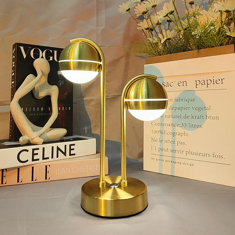 hotel desk lamps touch night light rechargeable modern battery cordless usb restaurant luxury gold metal home decor table lamp