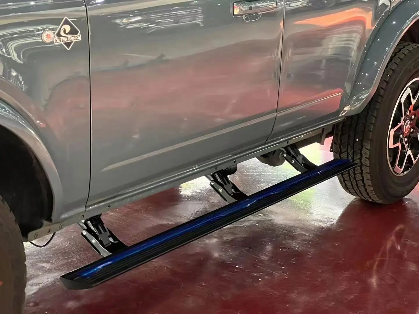 Gobison 2021+ High Quality Auto Body Kit Electric Side Step Running Board for Ford Bronco Accessories