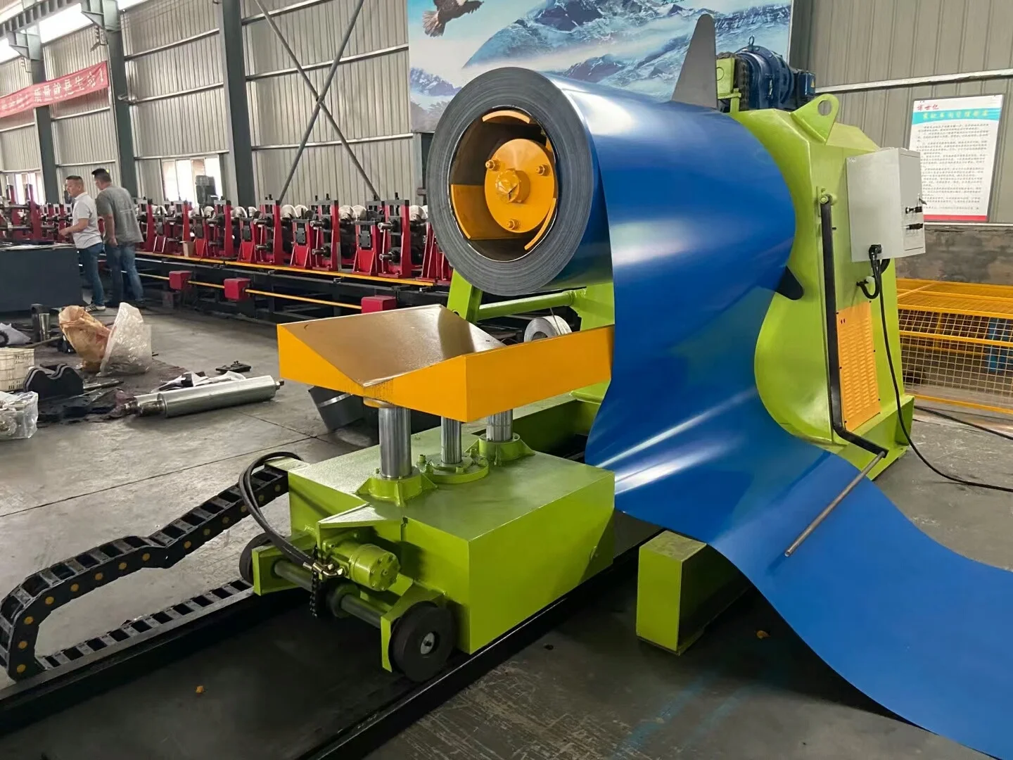 Hydraulic decoiler for roofing sheet machine / tube mill / slitting line