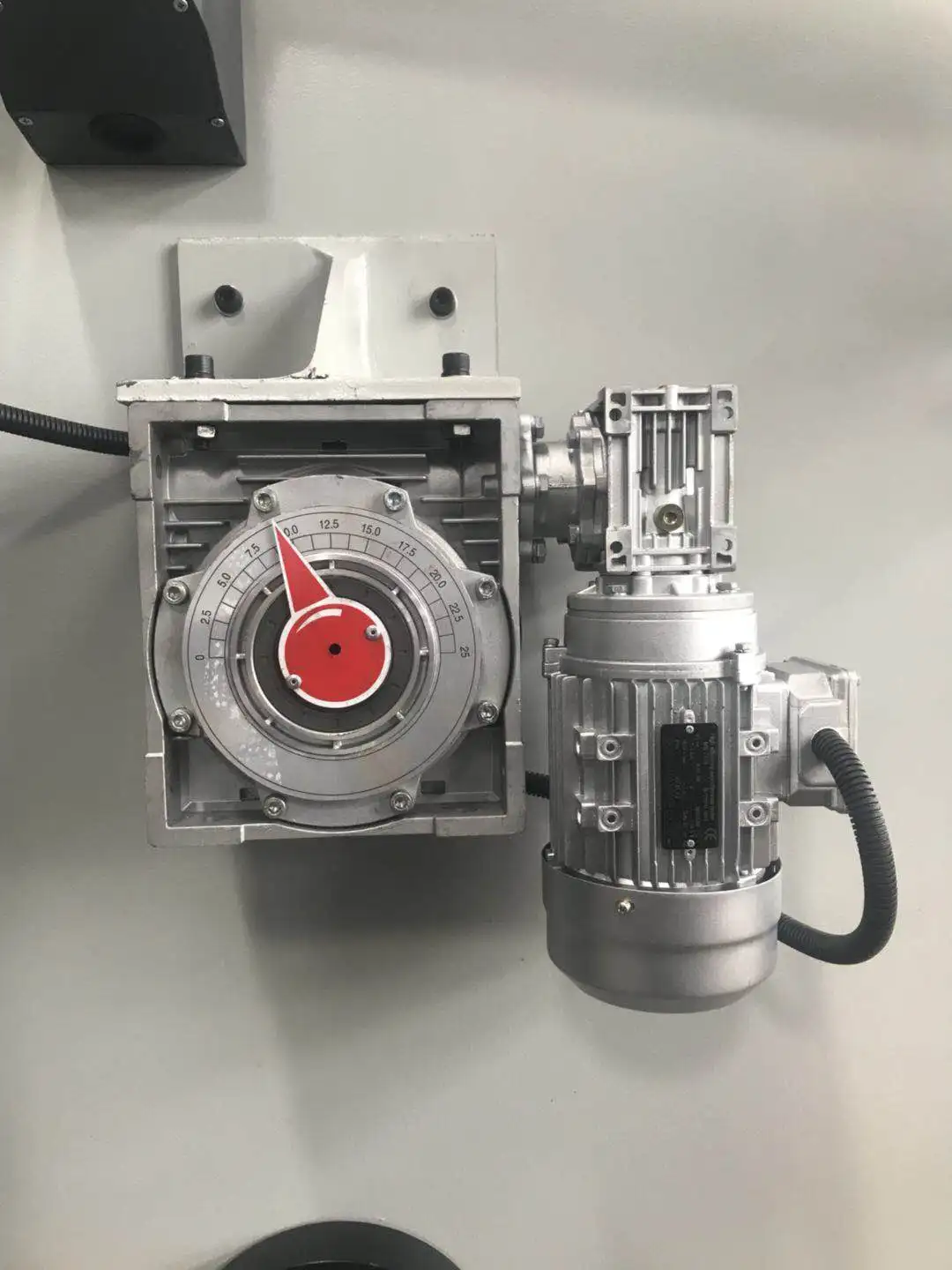 Genuo высокий уровень безопасности Qc11y- 16x4000 мм режущие машины гидравлическая гильотина Cnc режущий