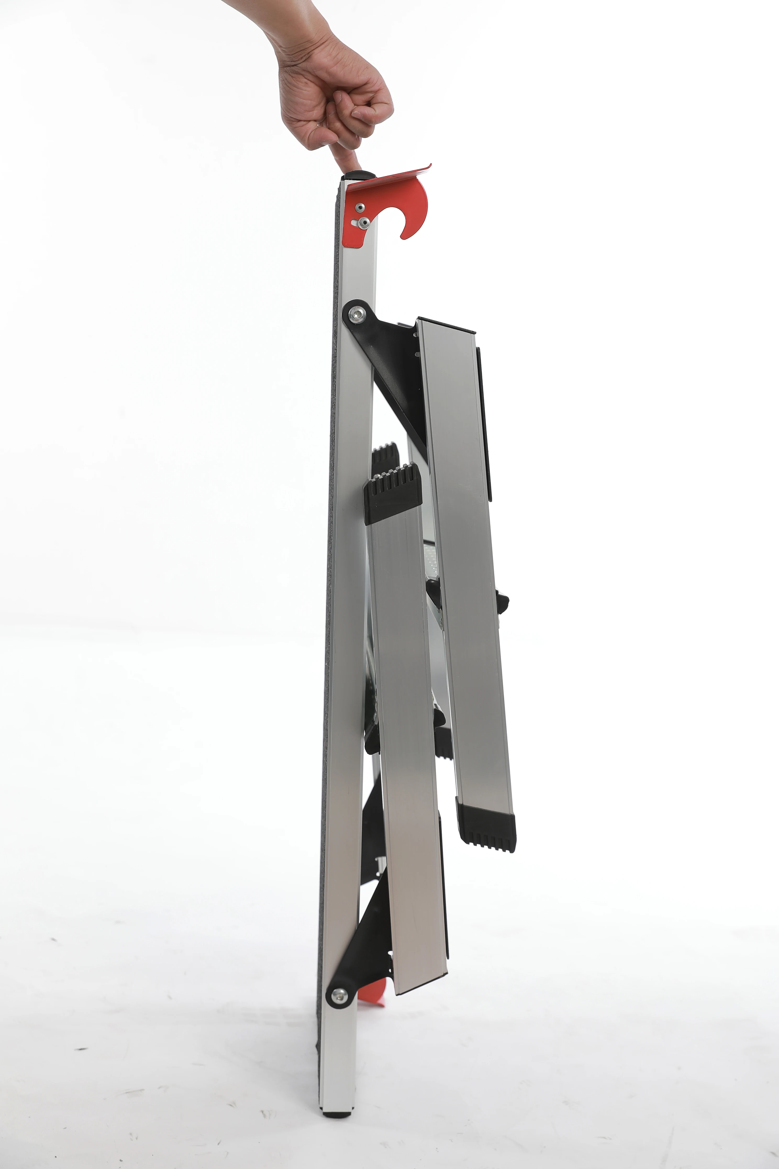 ML-205 Aluminum Folding Chair Work Platform Industrial Design Telescopic Ladders Outdoor Household Use Custom EN131 Certified