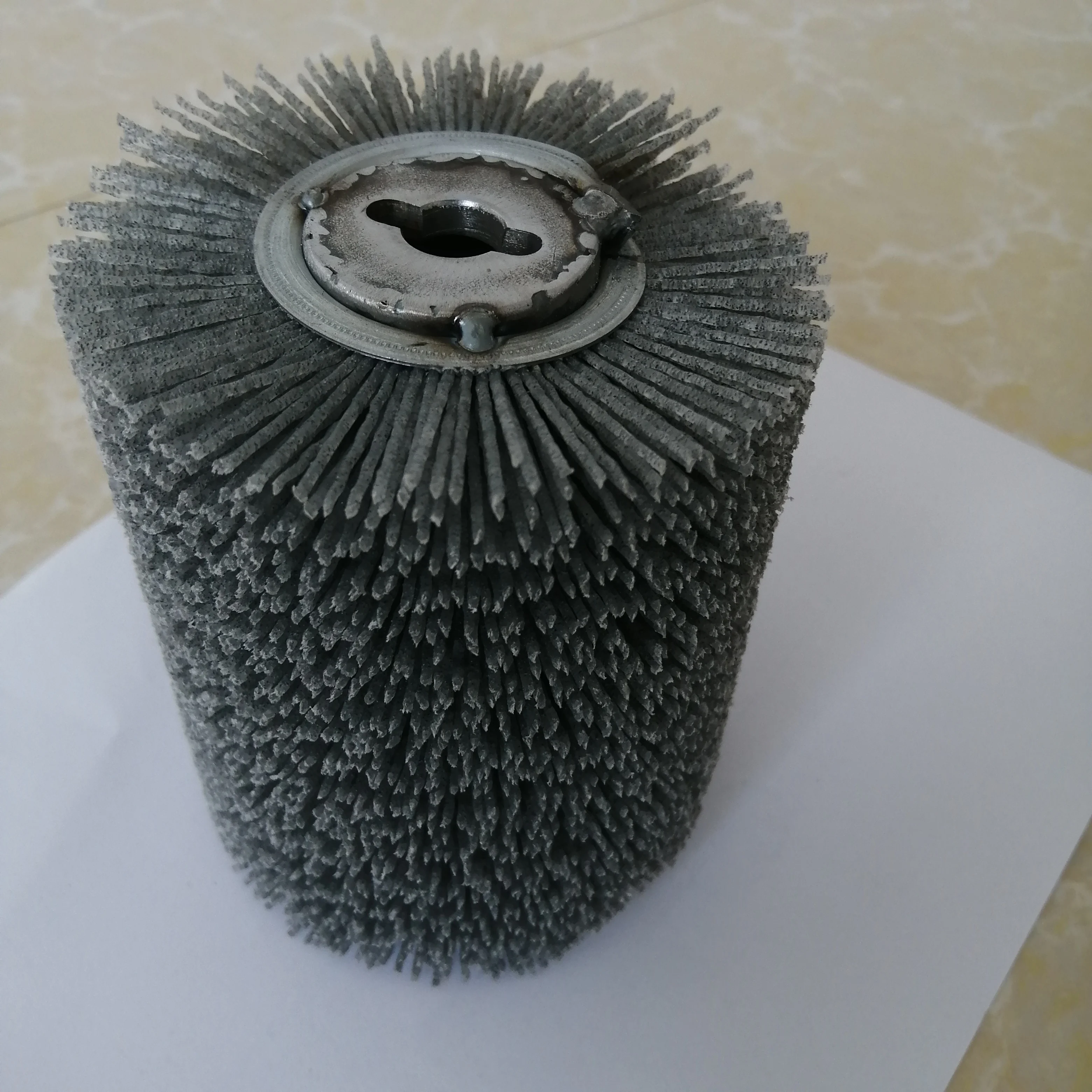 Wheel Sander 80 Grits Wood Polishing Tufted Roller Brush for Wood Polishing