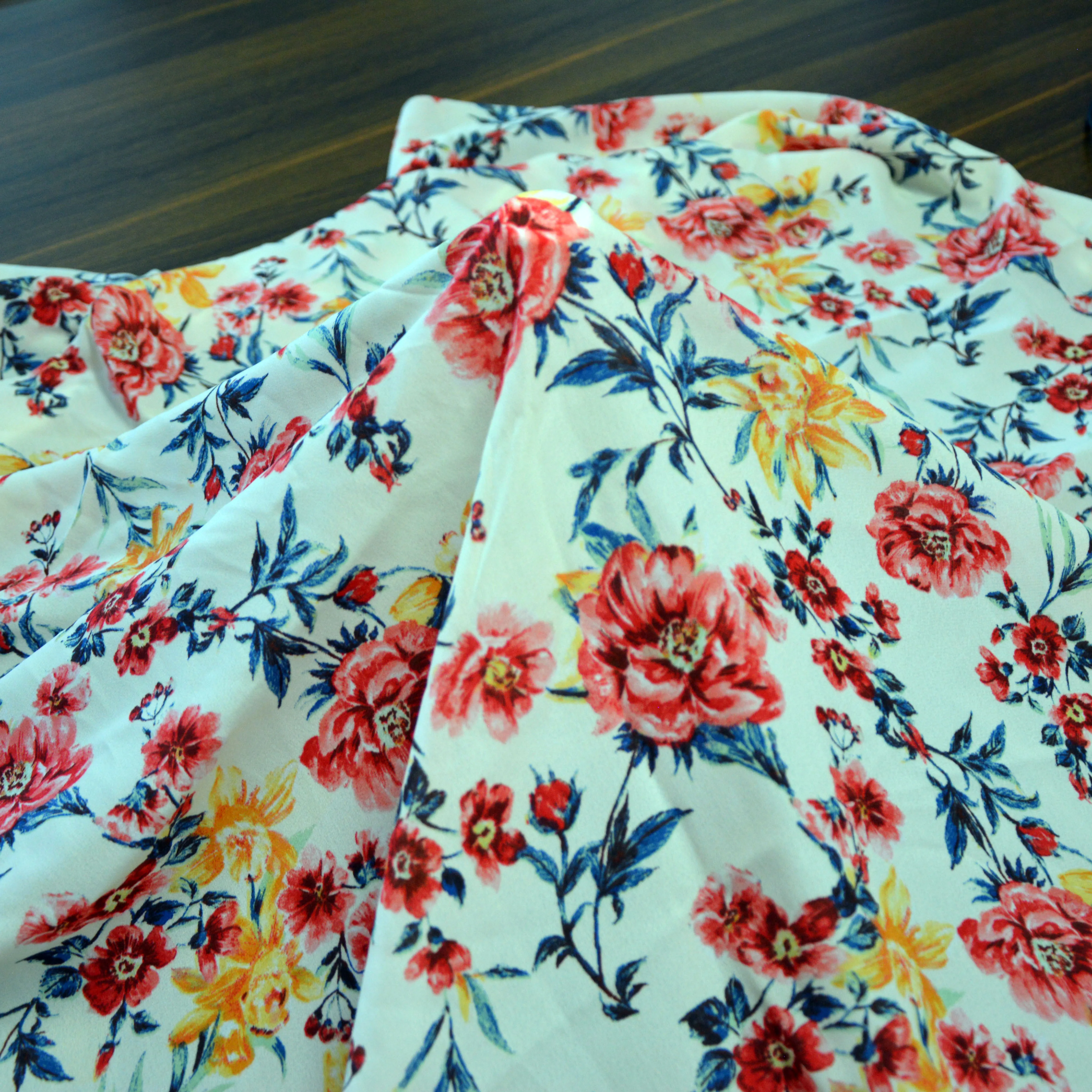 75D 100% Polyester Fabric Wholesale Floral Print Moss Crepe Chiffon with Pattern Water Printing Habijabi