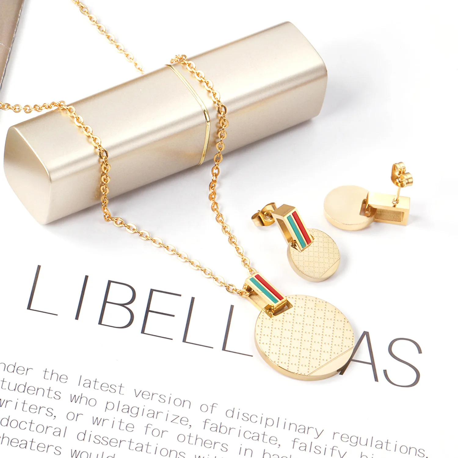 Hot Sale Luxury Stainless Steel Jewelry Gold Plated Round Pendant Necklace Earrings Jewelry Set for Women