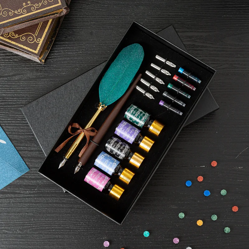 New arrival calligraphy pen vintage feather fountain pen gift set with 5 nibs,Ink sac and colorful ink