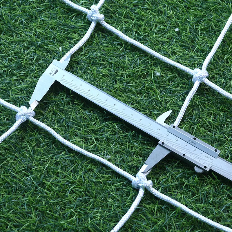 Wholesale high quality Nylon PET PP braided rope sport court  football net nylon mesh football net