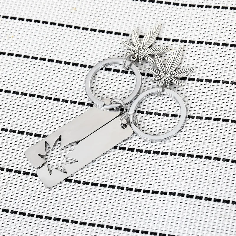 Maple Leaf Couple Pendant Stainless Steel Keychain For Couple Women Men Birthday Holiday Gifts Key Chain Ring
