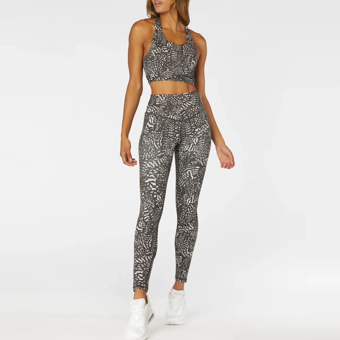 Long Sleeve Tracksuit Woman Yoga Pant Legging 3 Pcs For Sport Wear Wholesale High Quality Sets