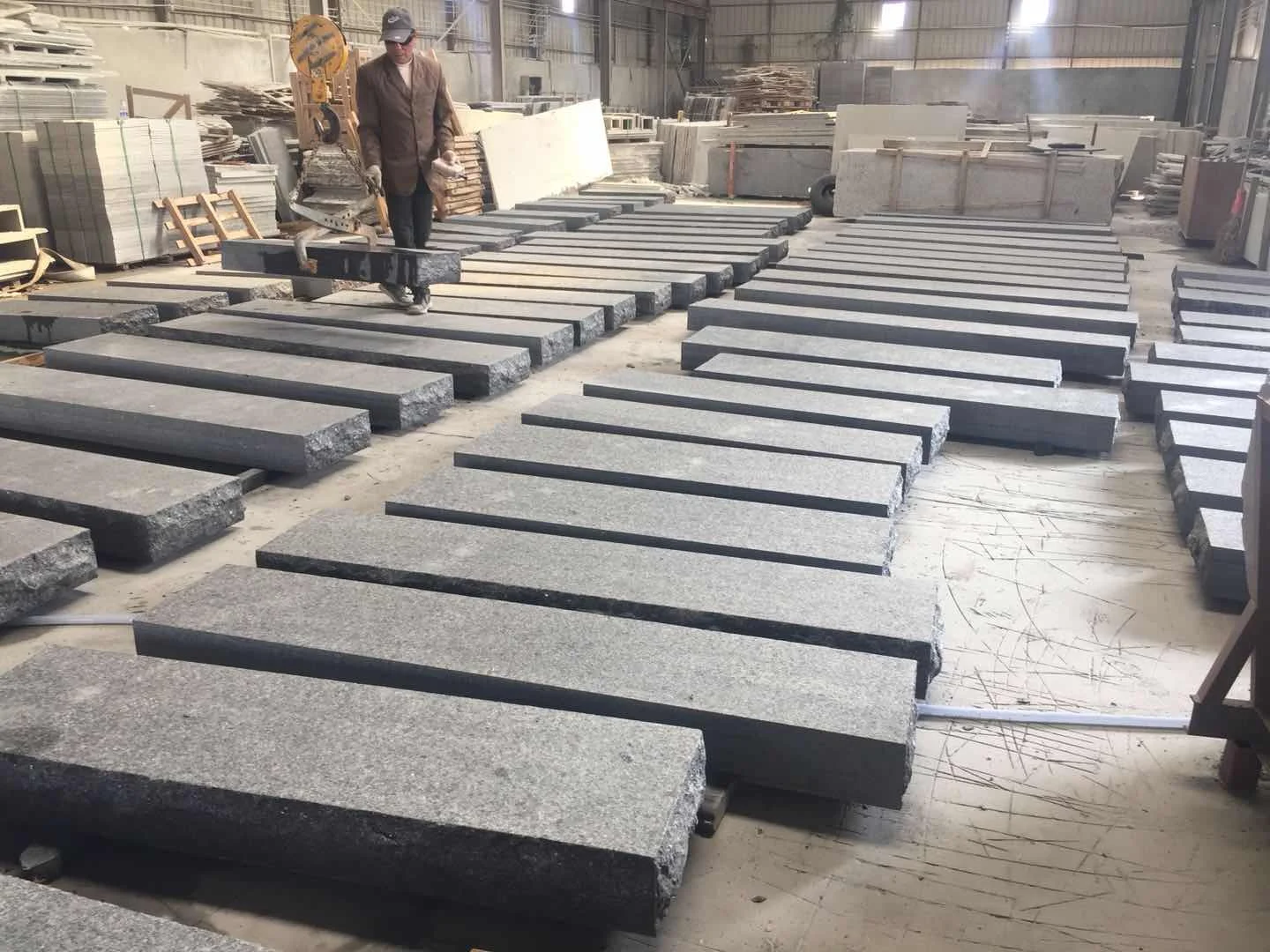 competitive price black basalt New G684 pearl granite stair treads