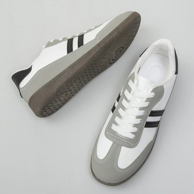 Manufacturer sale custom logo classic retro leisure walking training casual light weight men flat shoes sports tennis sneakers