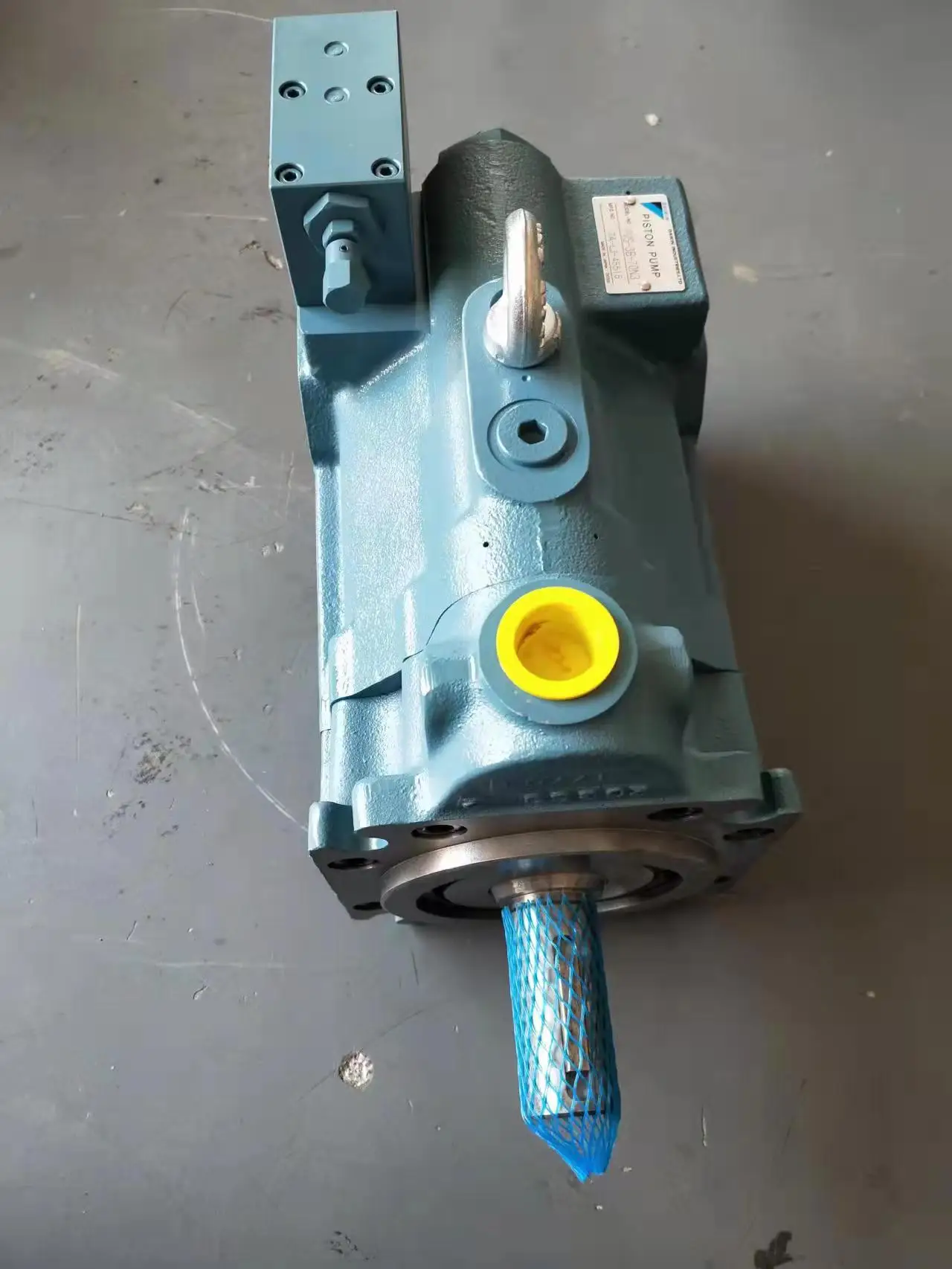 PVS-3B-70N3 hydraulic pump PVS-3B PVS-0B PVS-0A PVS-1B PVS-1A PVS-2B PVS-2A NA-CHI high pressure Hydraulic piston oil Pump