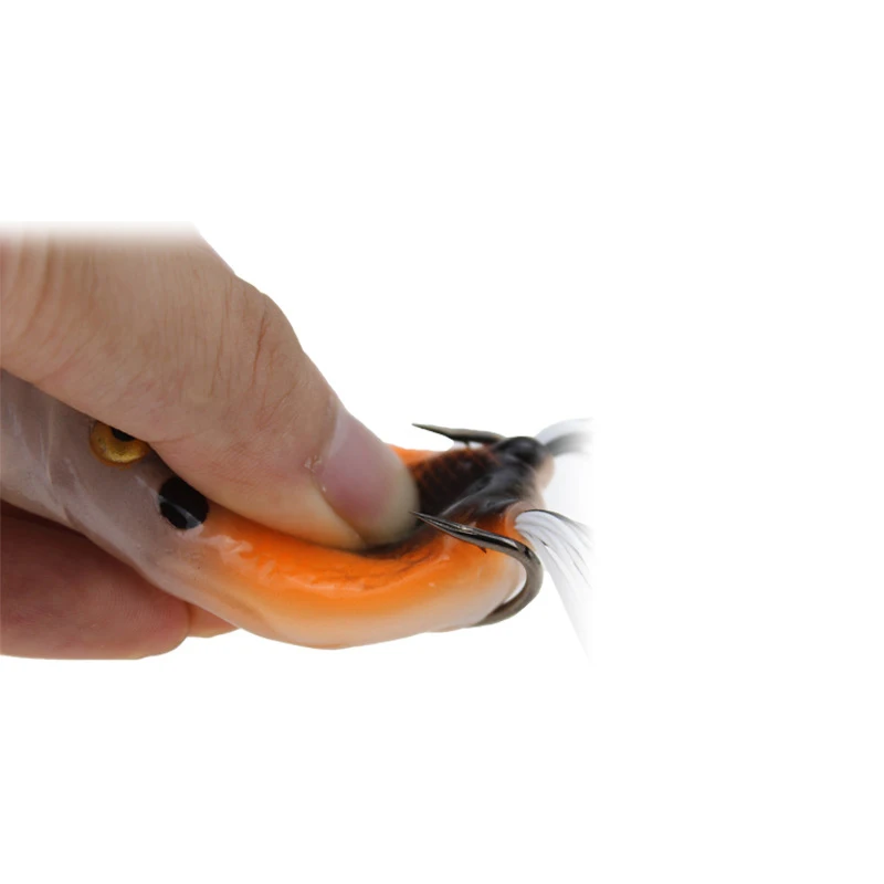 7 cm 18 g Lure black fish hit the water simulation frog 3D frog eye is very extremely strong sequined thunder frog