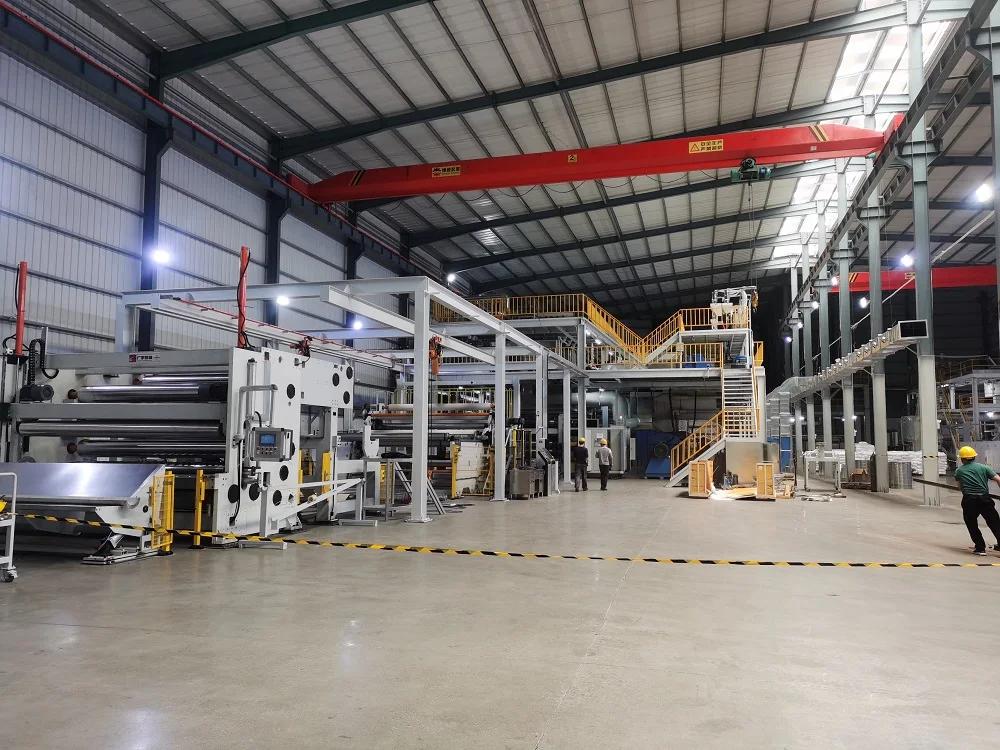 Sanitary napkin SS SSS SMS Polypropylene Spunbond Hydrophobic Non Woven Fabric Rolls Nonwoven Raw Material for Baby Diaper