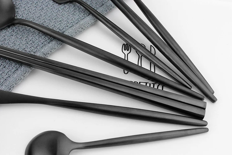 
Hot Selling Back Titanium Plated Cutlery Stainless Steel Flatware Set Table Spoon Fork Knife Silverware for Hotel Wedding 