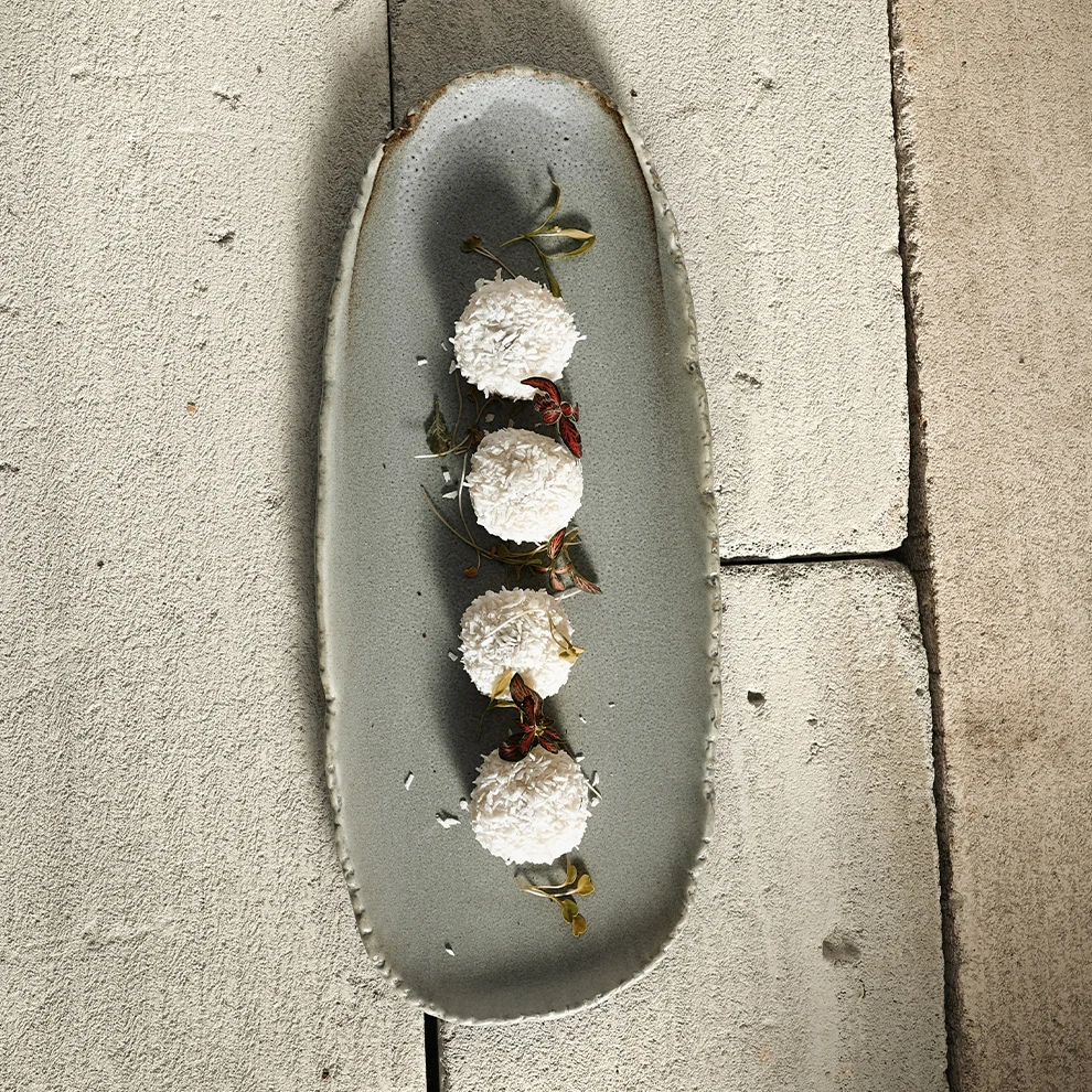 High Quality Durable Vajilla Porcelain Dinnerware Set Pasta Sushi Vintage Restaurant Tableware Set Matte stackable Ceramic Plate