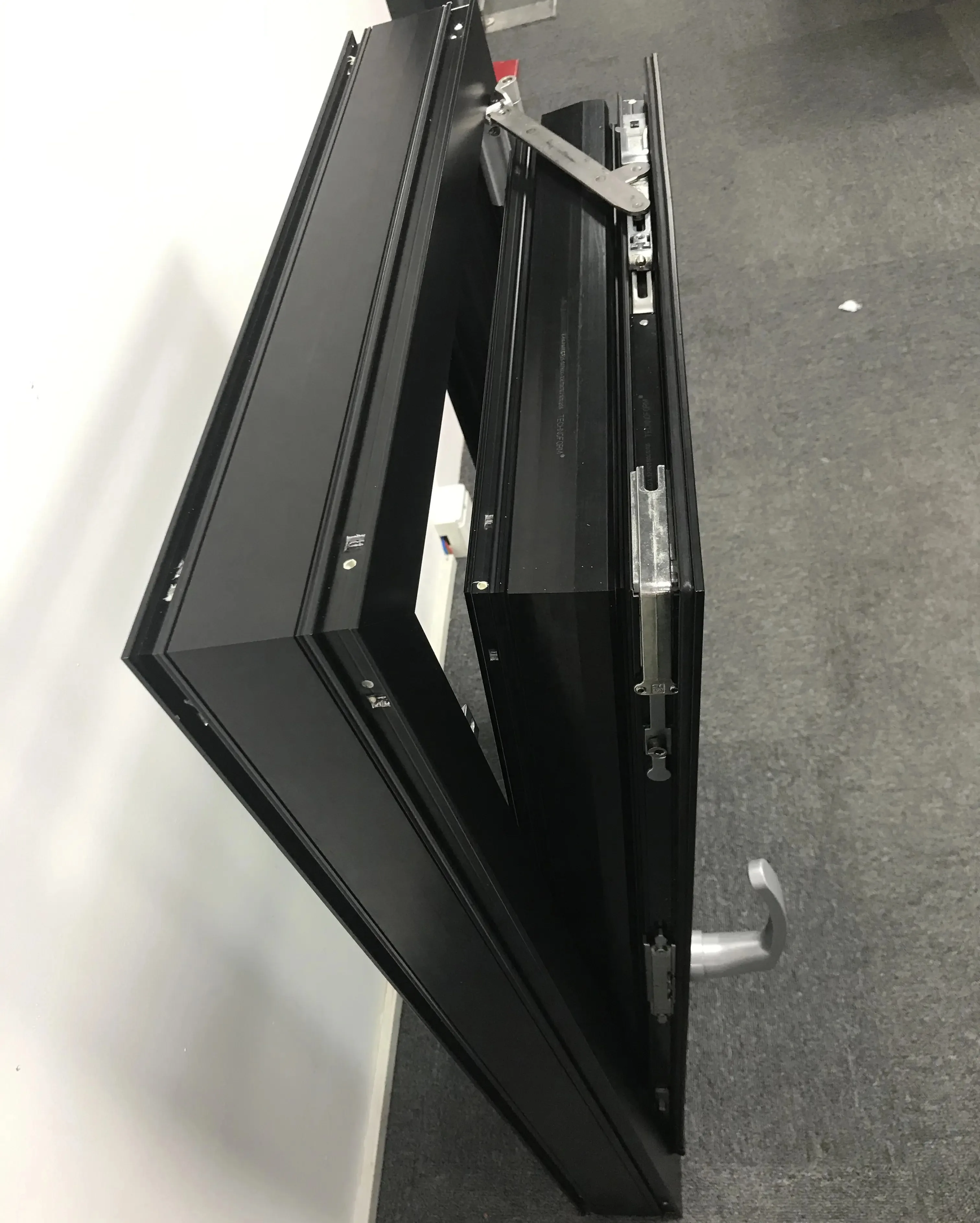 Minglei Morden Design High Quality Triple Pane Aluminum Window Narrow Frame Tilt Turn Casement Windows