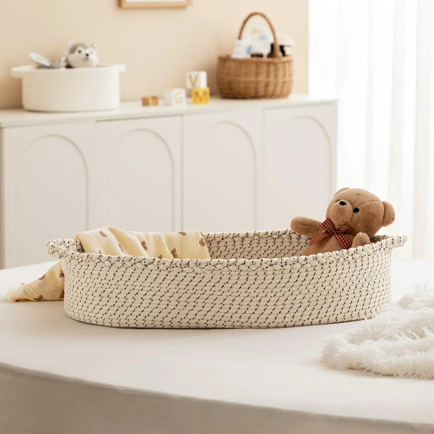 Unisex Beige Baby Cotton Rope Moses Basket for Newborn with Foam Pad Waterproof Cover