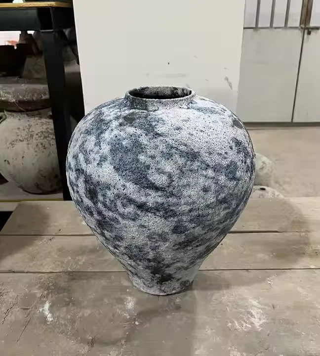 Antique Hot Sale Wabi-sabi Pottery Modern Minimalist Ceramic Vases with Handle for Home Decor Made in Jingdezhen China