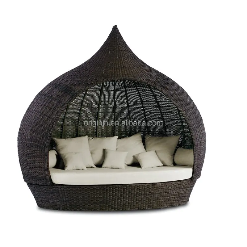 Good look high quality rattan material outdoor garden furniture polyester curtains day bed