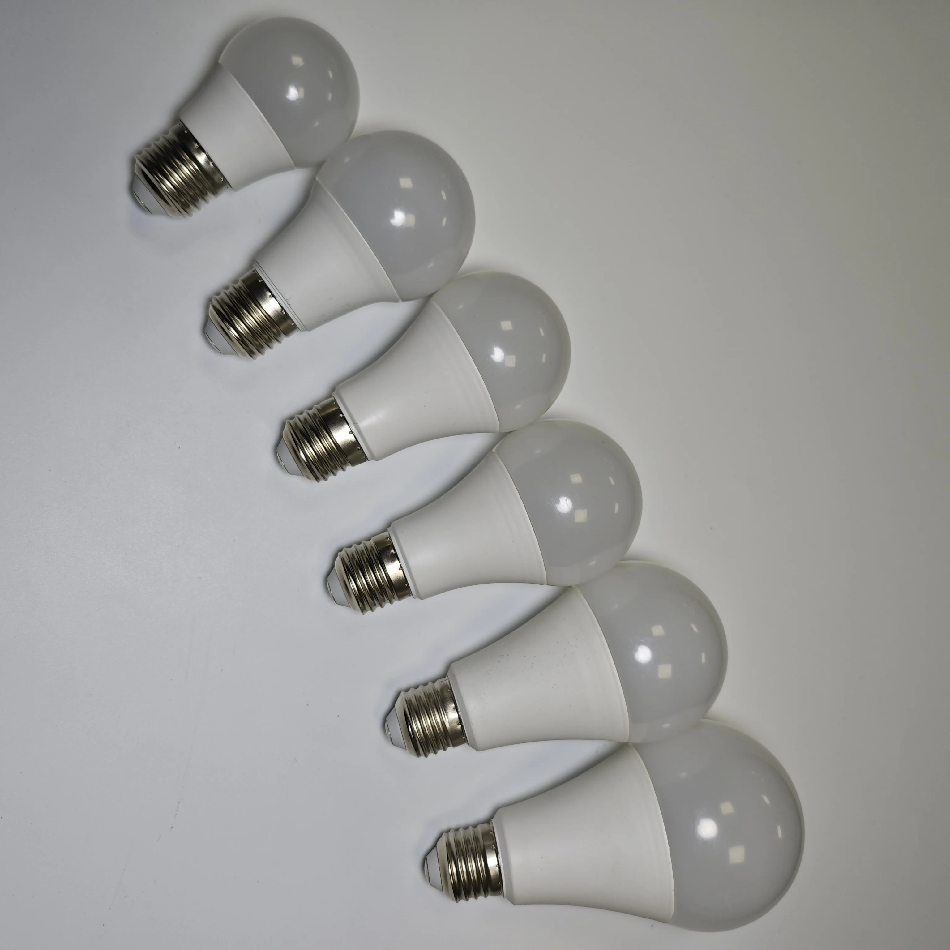 Low Voltage 12V 24V 36V LED Bulb Light