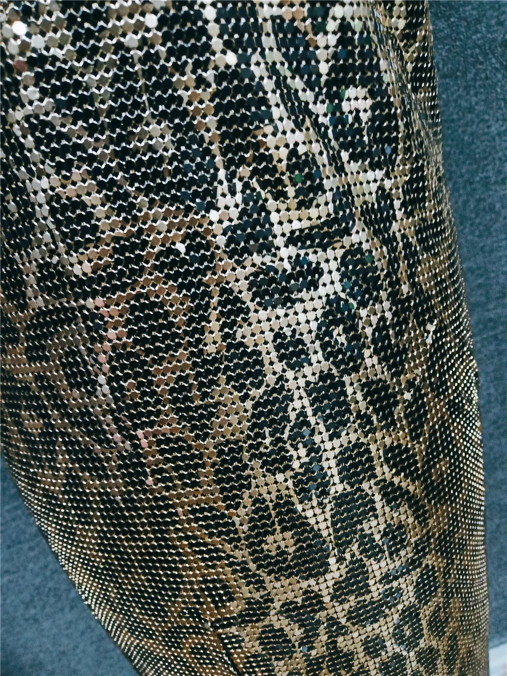 SHIHAN SHD215871 2021 New Vintage Women Backless Gold Metal Mesh Party Dress Aluminum Chain Mail Mini Dress For Party