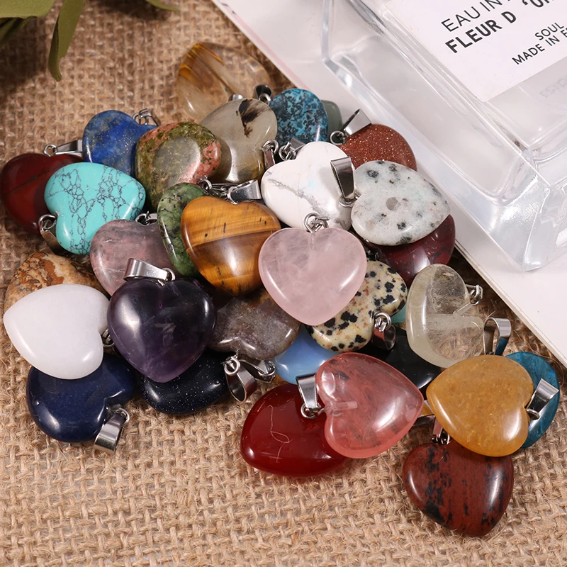 20mm Mixed Healing Chakra Crystal Charms Heart Shaped Stone Pendant for Jewelry Making DIY Gemstone Pendants