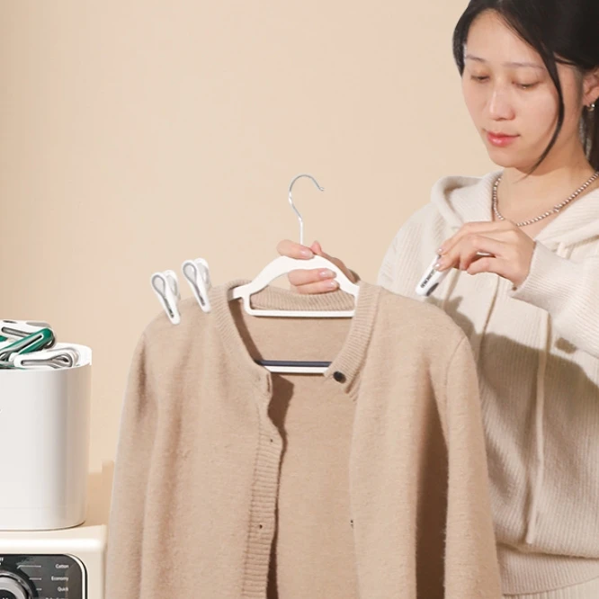 Laundry Clothes pin Clothes Pegs Plastic Clothespins Mini ClothesLine Rope Clips Socks Clip