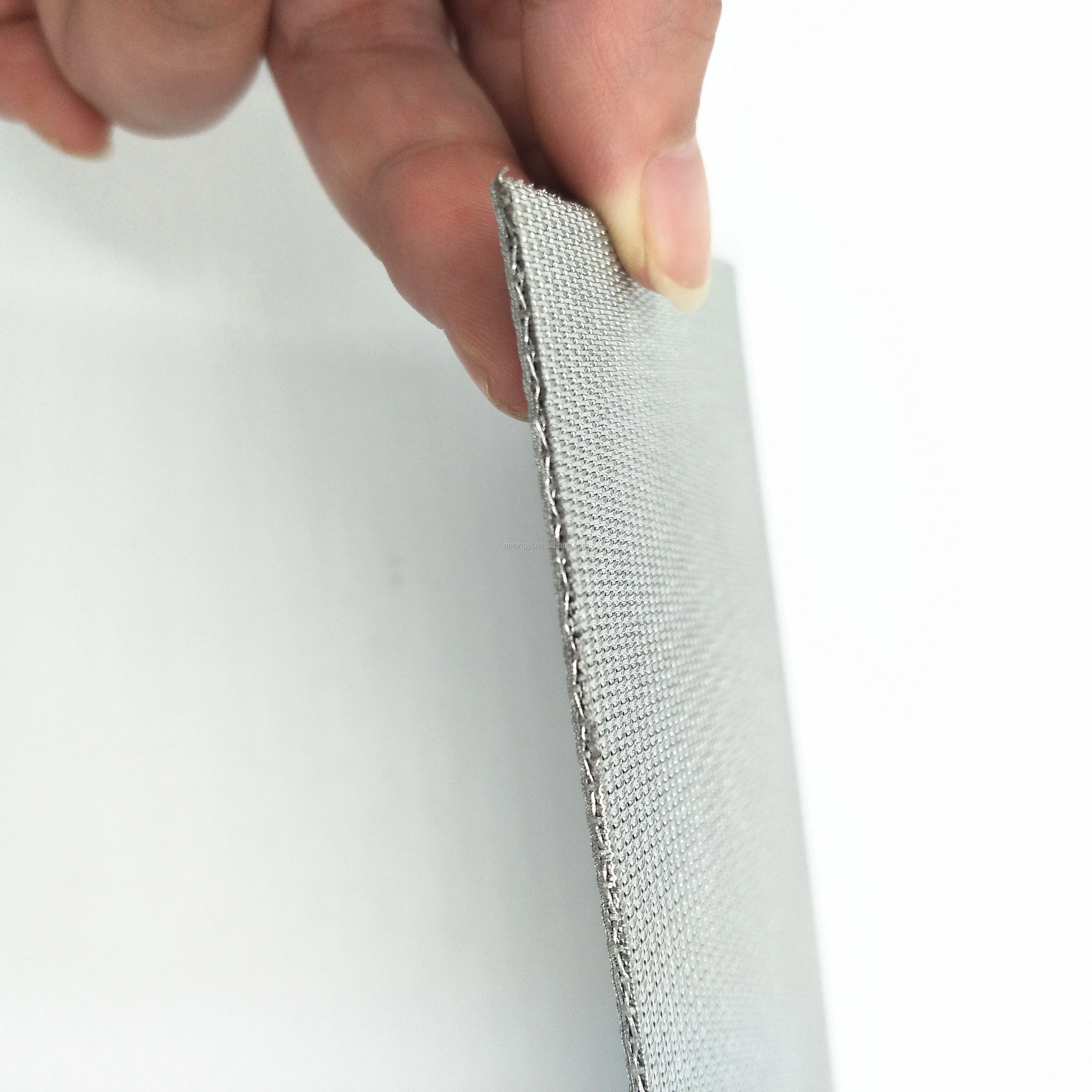 Heat resistant sus316L stainless steel 3 micron sintered mesh 5um 10 micro filter screen sheet