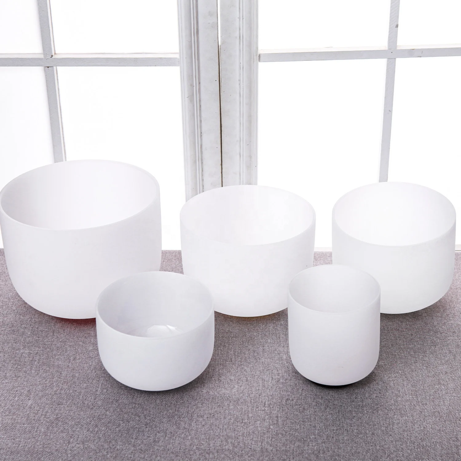 Factory Wholesale 6-24 Inch 432hz/440hz Chakra Set Of Quartz Frosted Crystal Singing Bowl