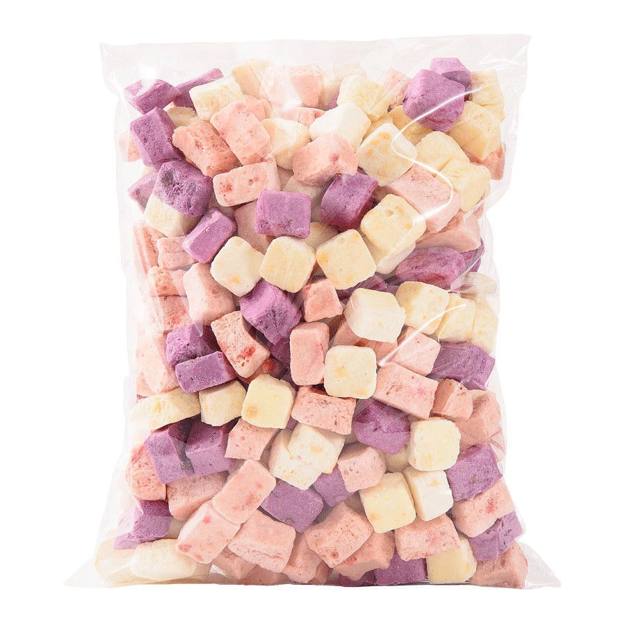 Wholesales Halal bulk hot sell healthy low-fat diet food casual snacks Crispy freeze dried yogurt fruit cubes