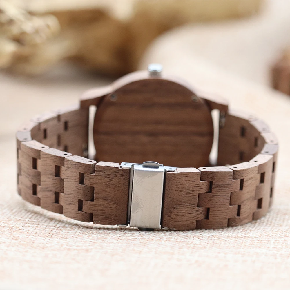 Hot Selling Natural Wooden Quartz Watches Women Online Girls Stylish Quality Walnut Wood Watch Wrist