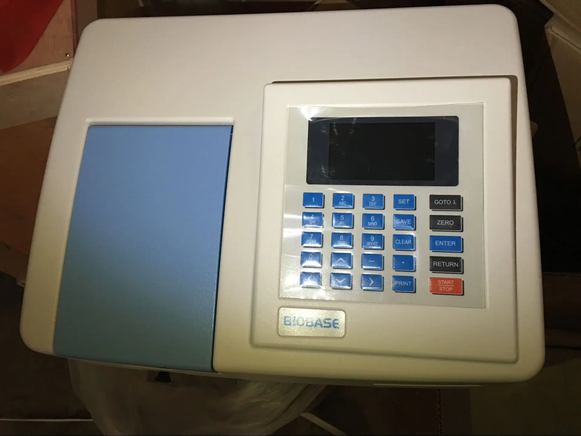 Biobase China Spectrophotometer BK-UV1000 UV Spectrophotometer with Quartz Uvette for Sale