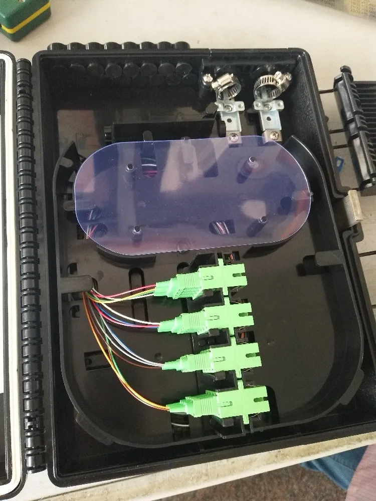 Фабрика питания Крытый ftth поле соединительной коробке настенного типа 24 порта патч-панели