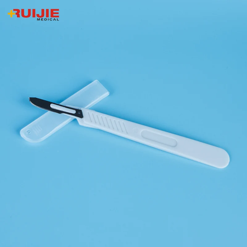 Hot Sale Carbon Steel Material Disposable Sterile Surgical Knife