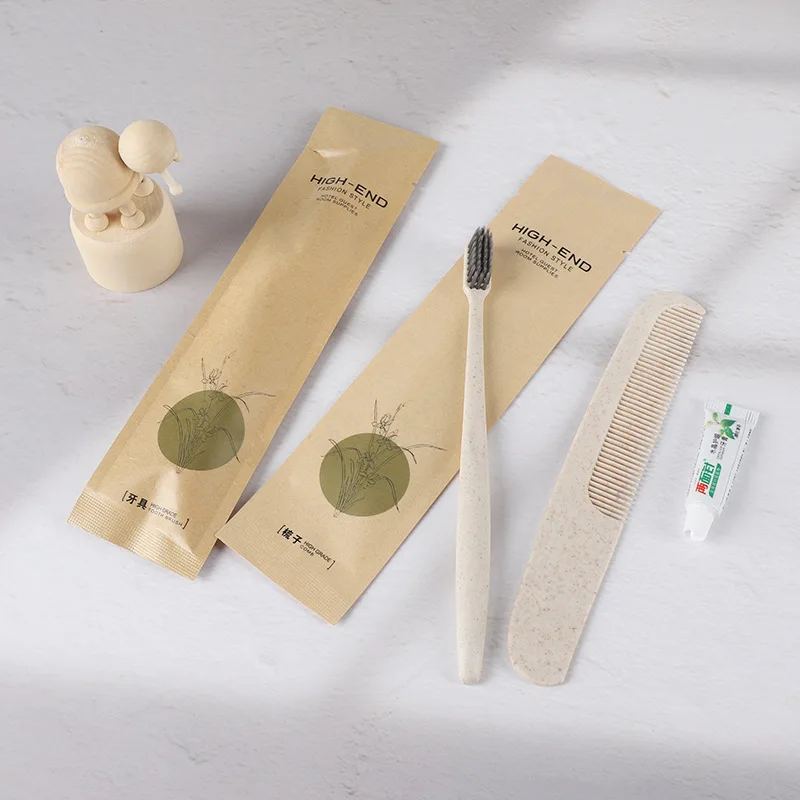 Hotel Customized Amenities Kit Biodegradable Kraft Paper Bag Packaging Dental Kit Shaving Kit