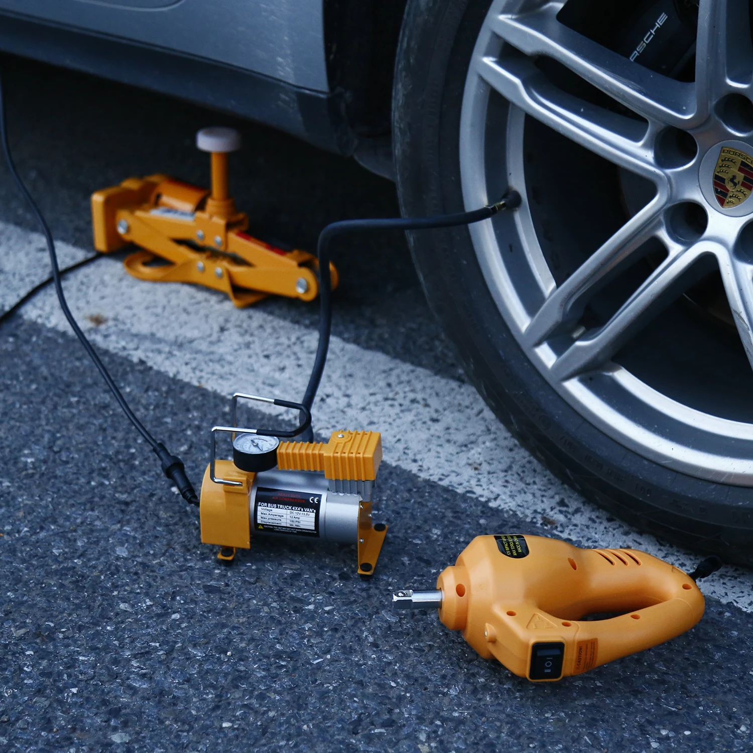 Cheap price DC 12v electric scissor jacks with electric impact wrench 3 in 1 Car Repair Kit Car Jack