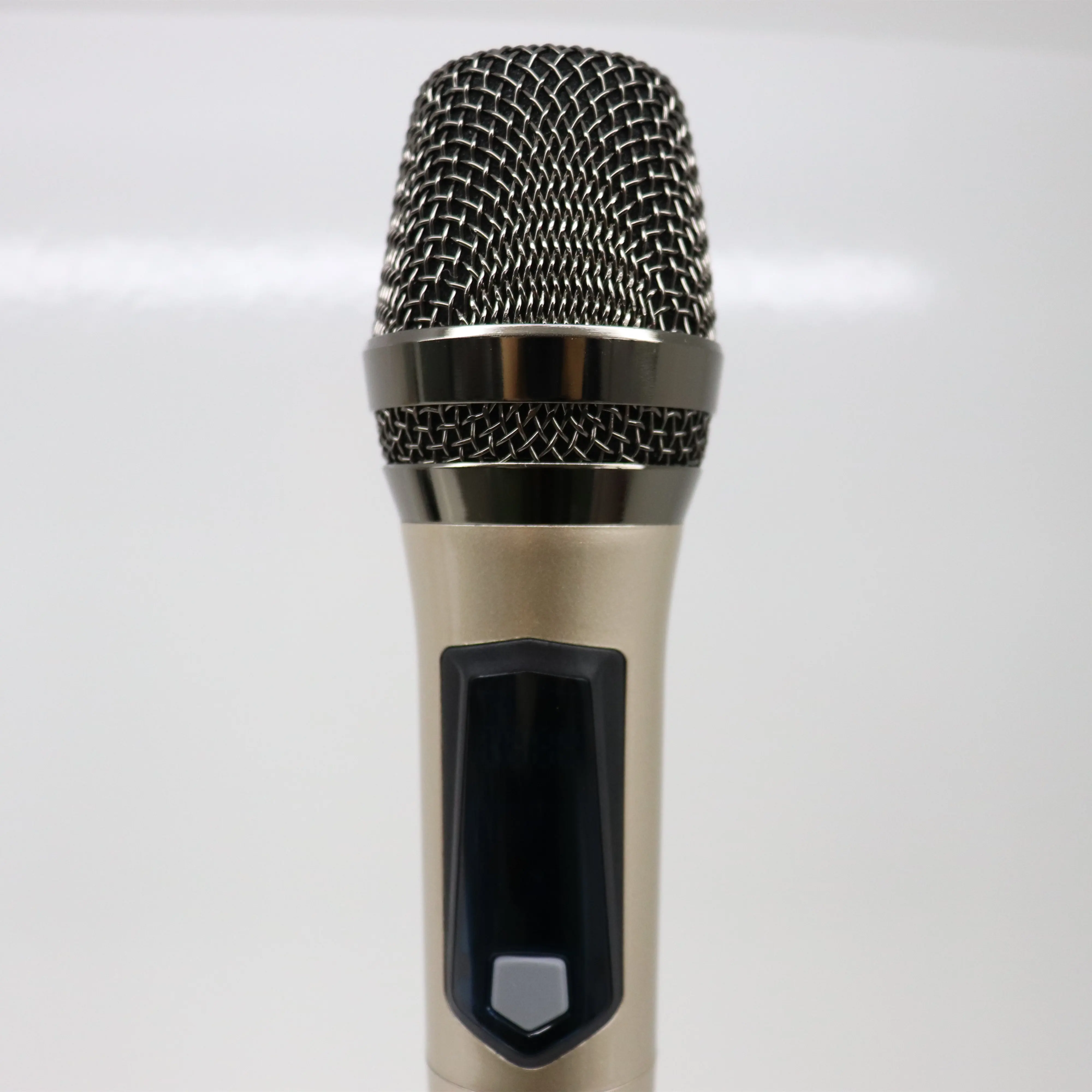 Universal Dual 2 Channels Handheld Wireless Microphone for Computer Phone Soundcard