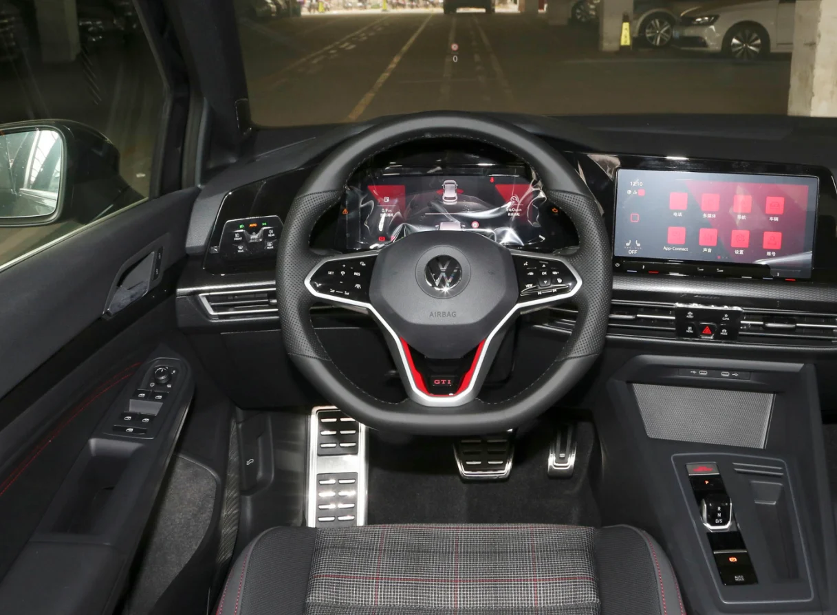 Горячая Продажа Быстрая доставка Высокое качество б/у volkswagen golf car