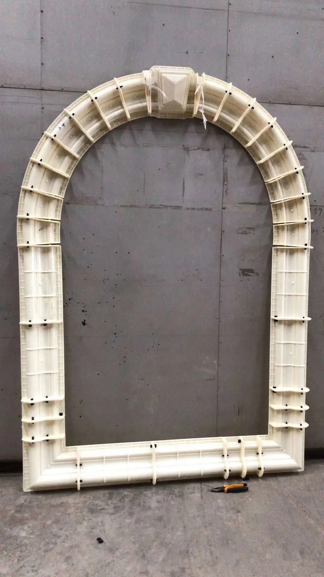 Best quality Decorative concrete molds for windows  plastic frame mouldings exterior decorative concrete window trim moulding