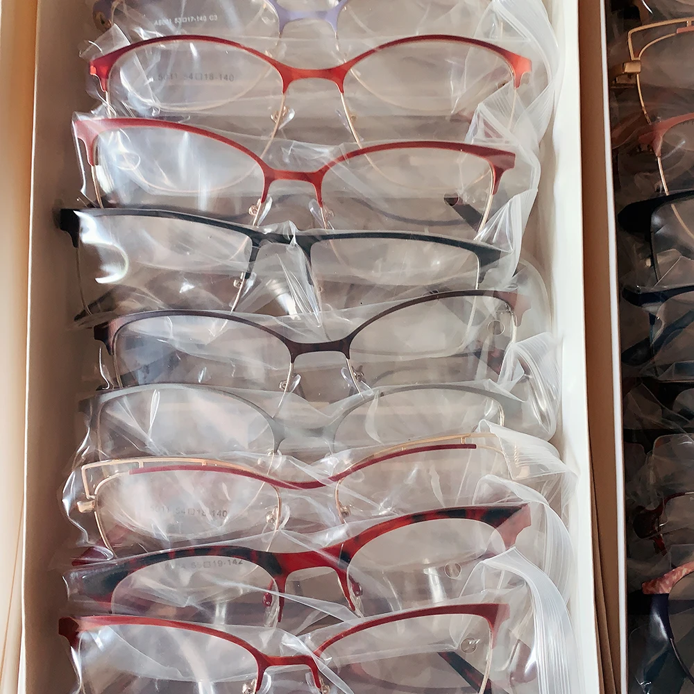 Mixed Stock Stainless Steel Glasses Frames Assorted And Colorful Metal Stock Eyeglasses