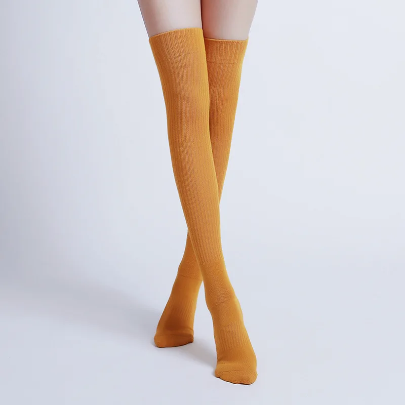 Wholesale Over the knee closed toe yoga anti-slip mid-length socks Custom non-slip Pilates leg grip colorful women yoga socks
