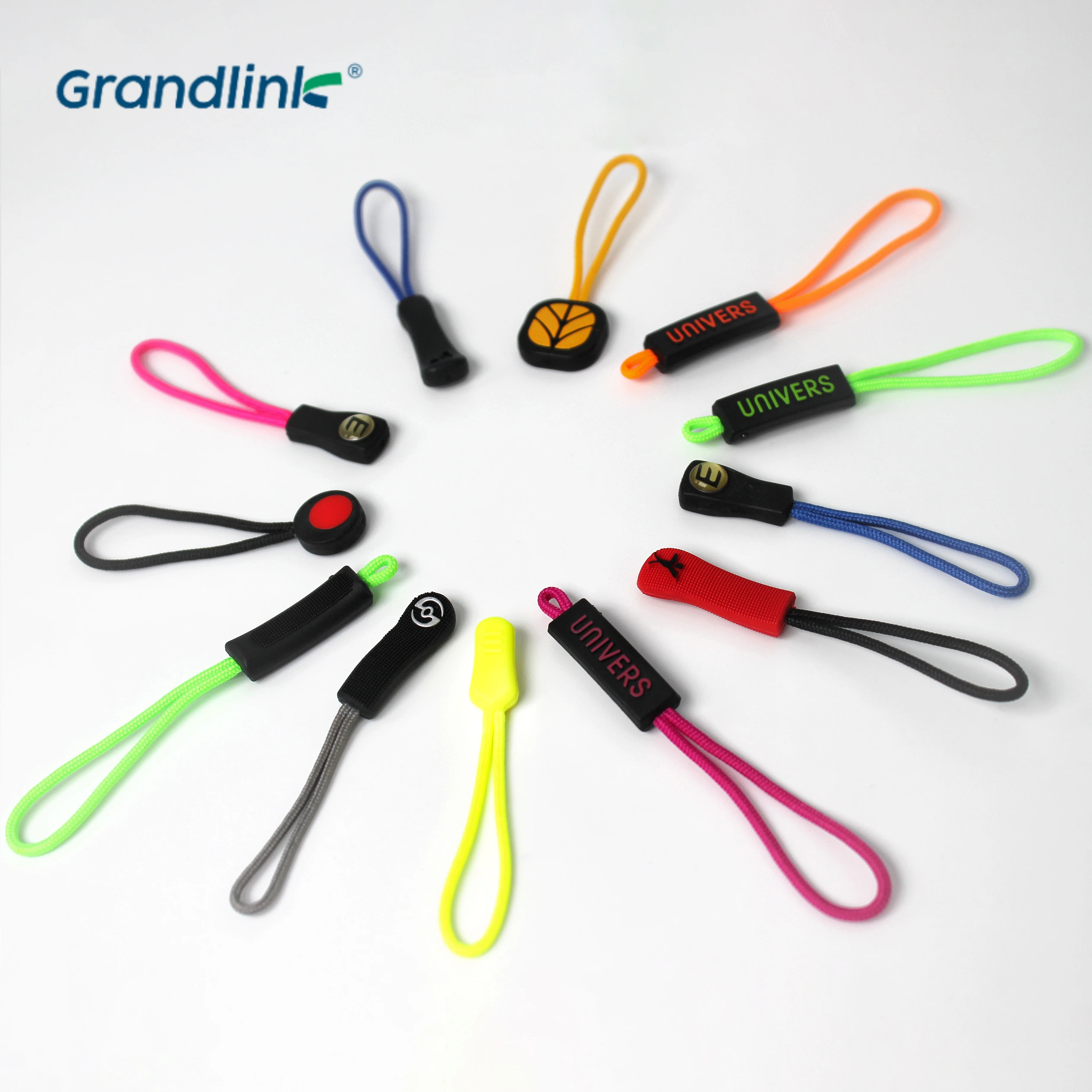 Custom Color Logo Rubber Plastic Embroidery Zipper Puller Colorful Rope Custom Zipper Puller Replacement Zipper Puller Cord