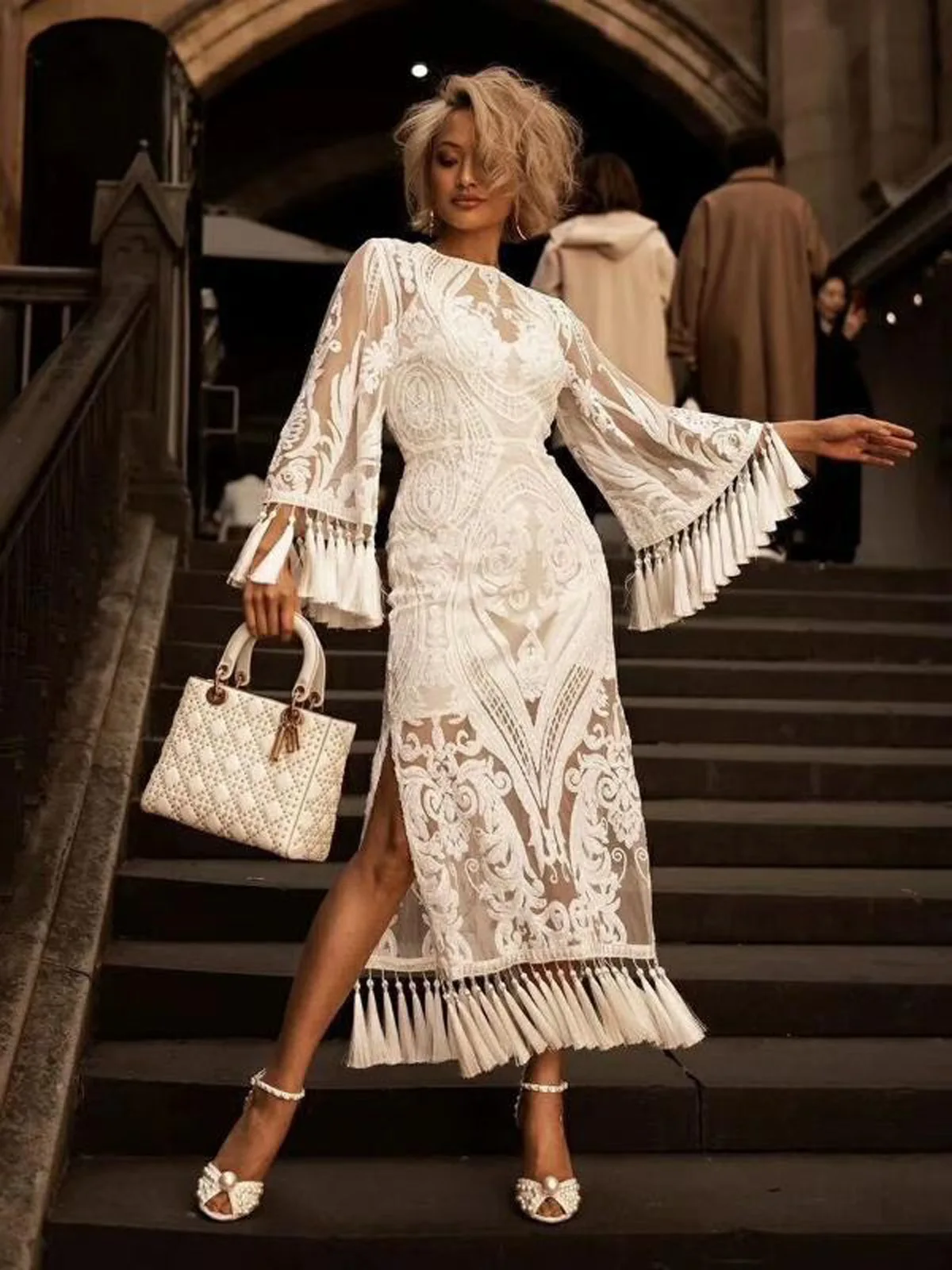 
2 Piece Set White Maxi Long Sleeve Embroidery Dress See Through Tassel Midi Dress Women Lace Prom Dresses 