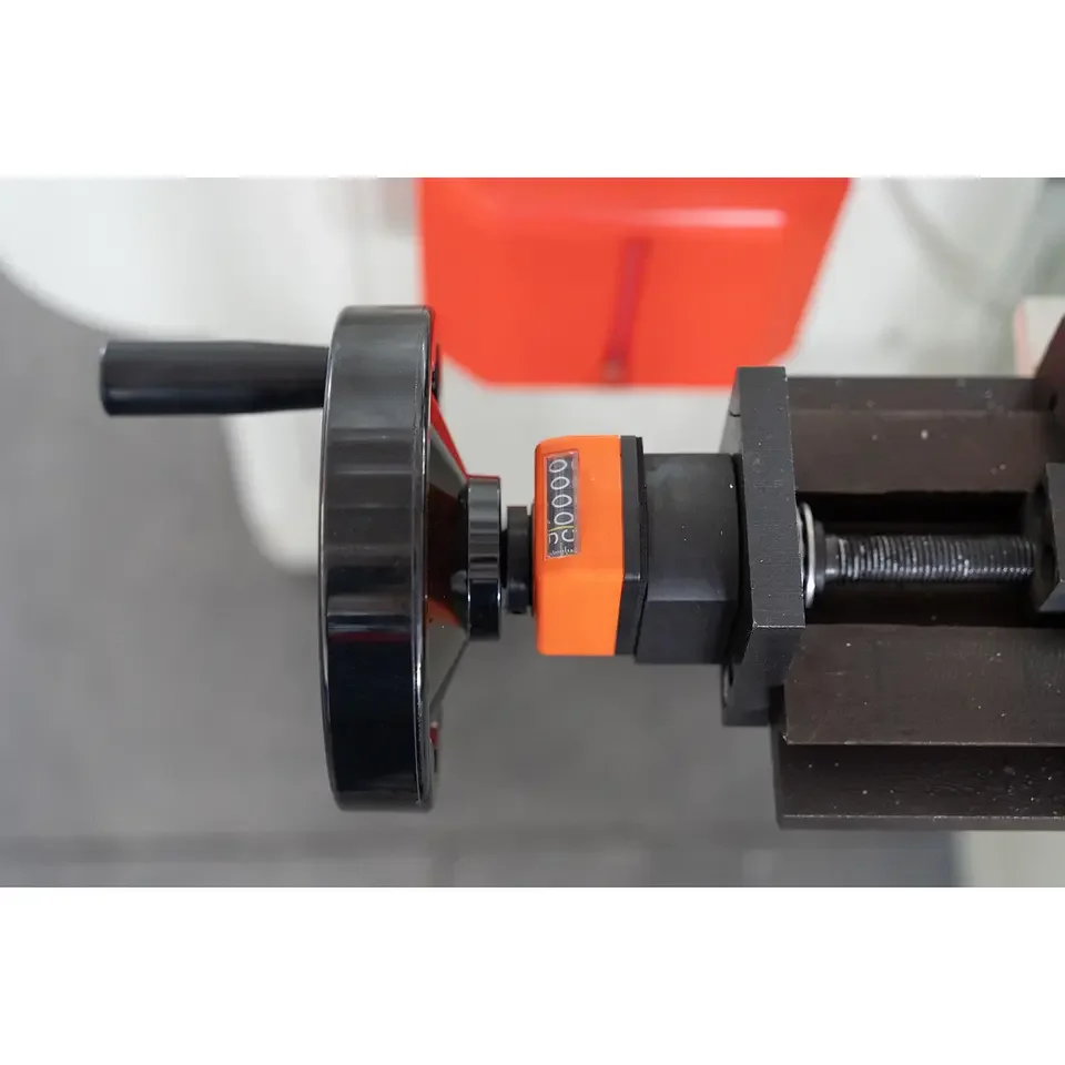 Cnc Window Equipment Milling Machine Pvc Profile End for Handel Door Frames Horizontal Cutter