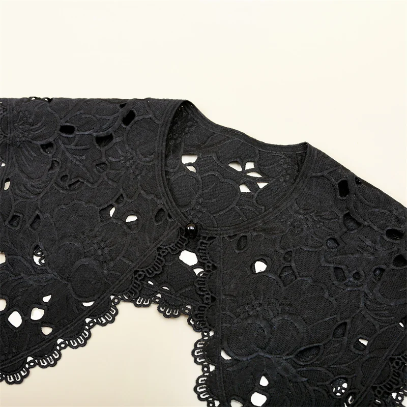 Lace Fabric Shawls With Tulle Trims And Embroidered Details For Womens Elegant Wear