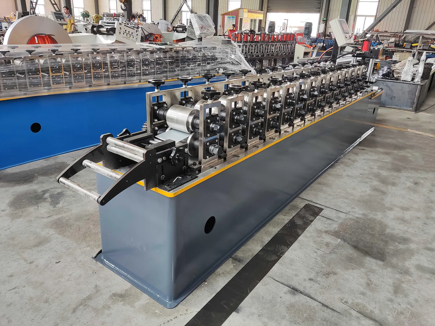 High Quality Roller Shutter Door Roll Forming Machine Metal Shutter Door Frame Shutter Door Panel Making Machine