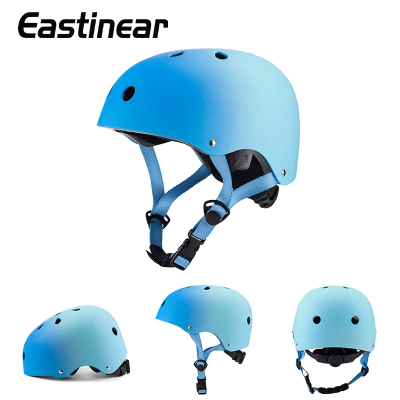 Hot selling trend  comprehensive protective cycling helmet  sturdy  lightweight  breathable roller skating helmet