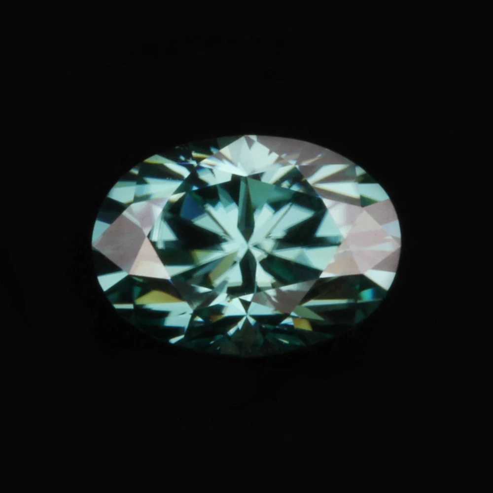 Wholesale VVS1  Oval  Cut  Green  Mossanite 4x6mm-10x14mm  Moissanite Diamond